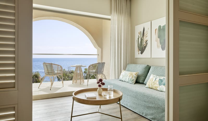 MarBella_Family Room Sea View (2)
